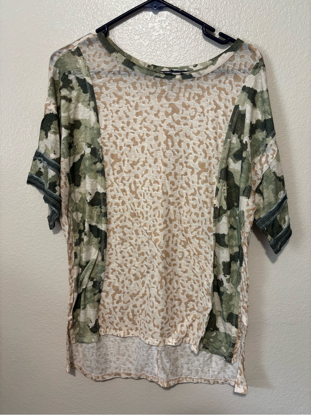 Artsy Ecclectic Mixed Print Top - Beige & Green size medium